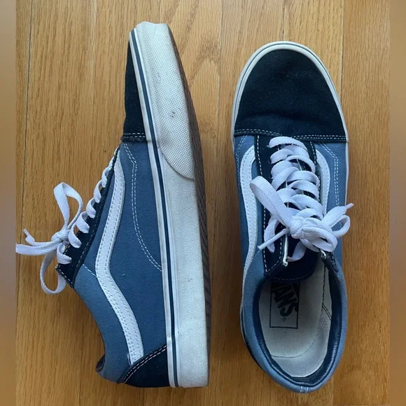Vans Blue and White Old Skool Shoe Sneakers - Picture 5 of 8